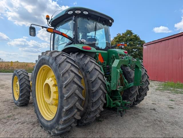 Image of John Deere 8360R equipment image 2