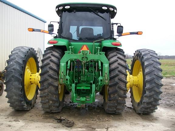 Image of John Deere 8360R equipment image 3