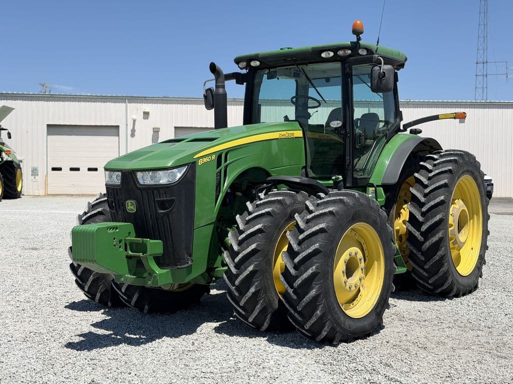 Image of John Deere 8360R Primary image