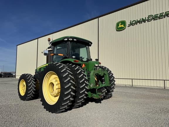 Image of John Deere 8360R equipment image 2
