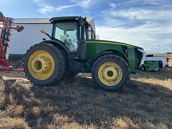 Image of John Deere 8360R equipment image 4