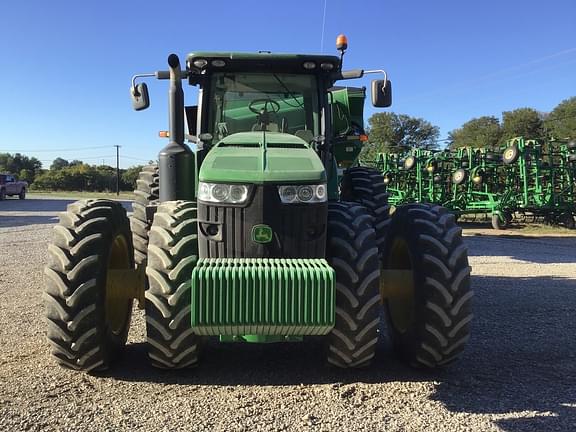 Image of John Deere 8360R equipment image 3