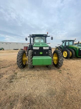 Image of John Deere 8360R equipment image 4