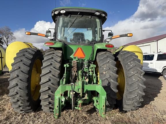 Image of John Deere 8360R equipment image 4