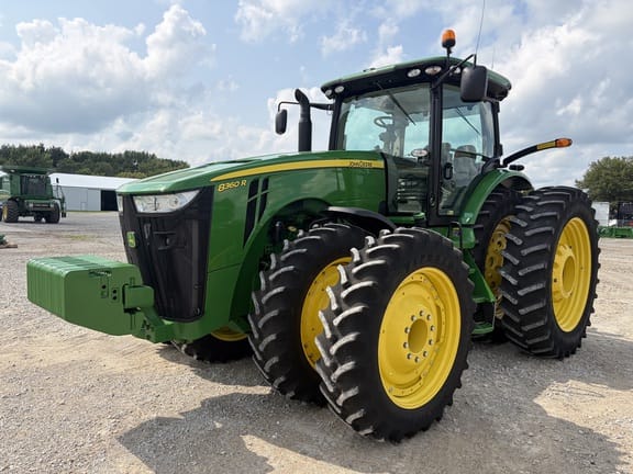 2012 John Deere 8360R Equipment Image0