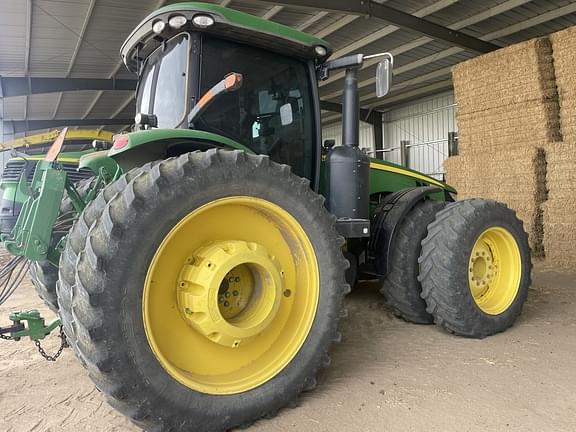 Image of John Deere 8360R equipment image 4