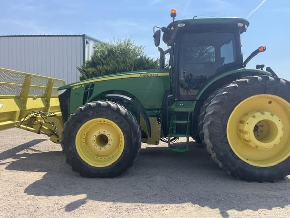 Image of John Deere 8360R equipment image 3