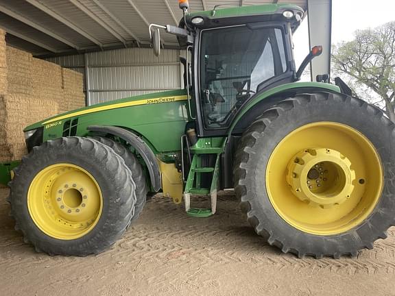 Image of John Deere 8360R equipment image 1