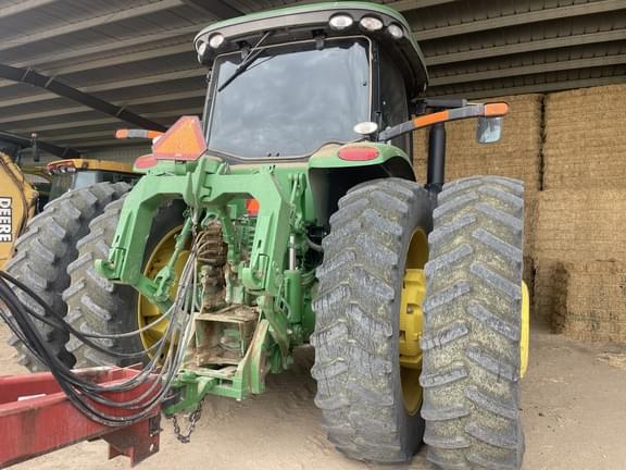 Image of John Deere 8360R equipment image 3