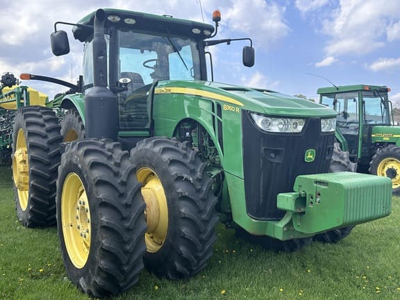 2012 John Deere 8360R Equipment Image0