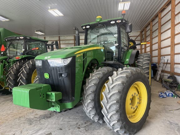 2012 John Deere 8360R Equipment Image0