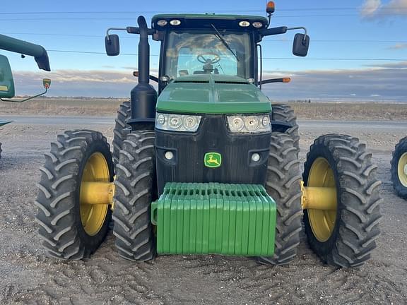 Image of John Deere 8360R equipment image 2