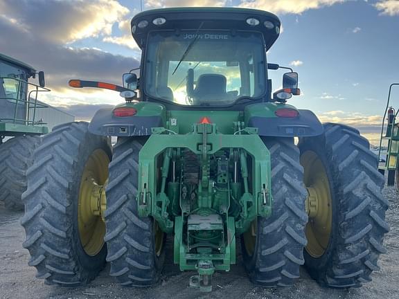 Image of John Deere 8360R equipment image 4