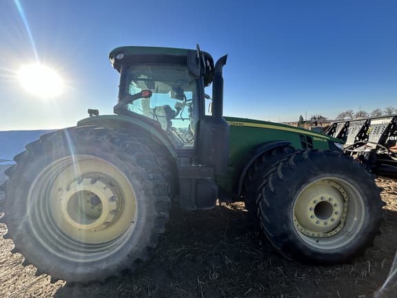 Image of John Deere 8360R equipment image 1