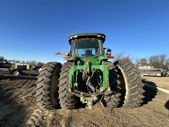 Image of John Deere 8360R equipment image 2