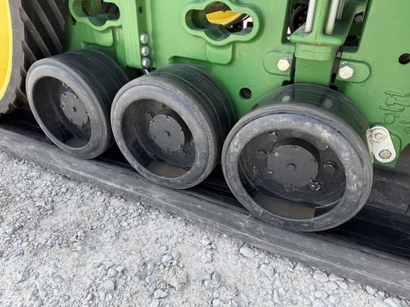 Image of John Deere 8360RT equipment image 2