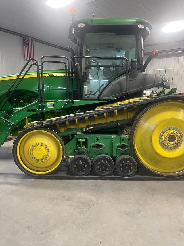 Image of John Deere 8360RT equipment image 2