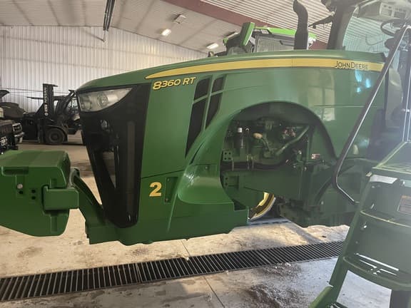 Image of John Deere 8360RT equipment image 1
