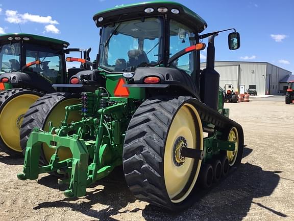 Image of John Deere 8360RT equipment image 3