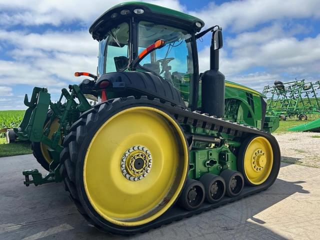 Image of John Deere 8360RT equipment image 2