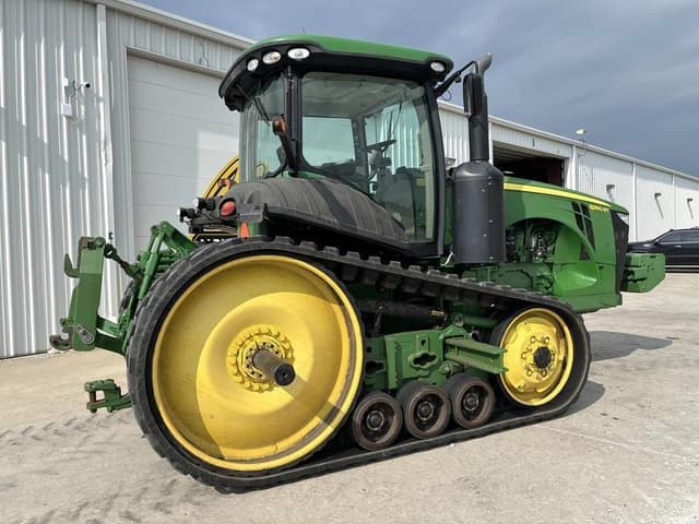 Image of John Deere 8360RT equipment image 3