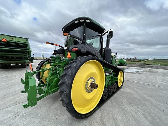 Image of John Deere 8360RT equipment image 4