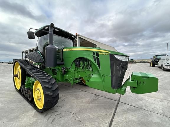 Image of John Deere 8360RT equipment image 1