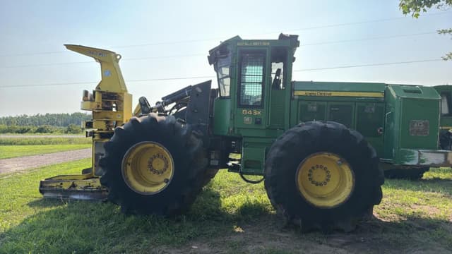 Image of John Deere 843K equipment image 1
