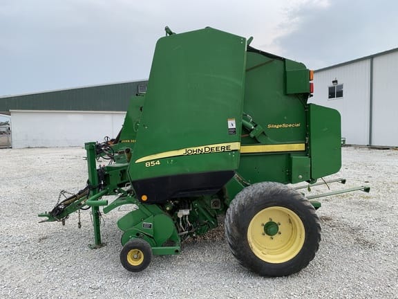 Main image John Deere 854