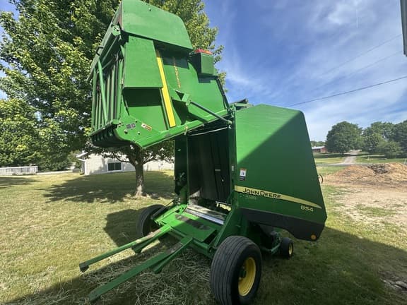 Image of John Deere 854 Silage Special Image 0