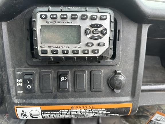 Image of John Deere XUV 855D equipment image 4