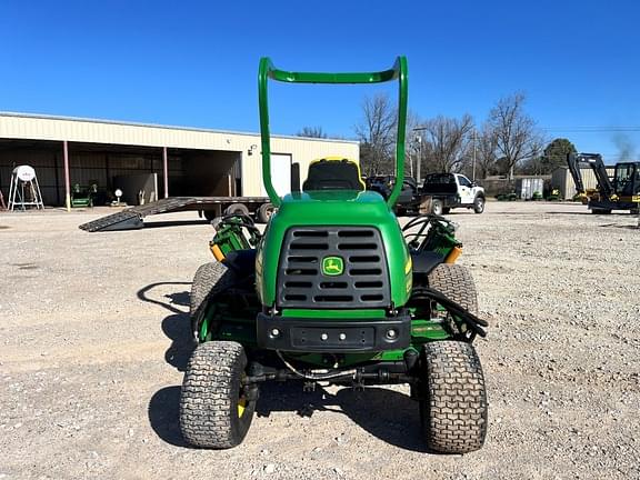 Image of John Deere 8700 equipment image 3