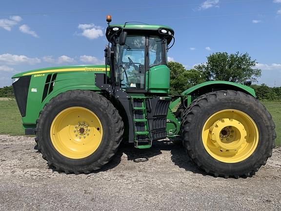 Image of John Deere 9360R equipment image 1