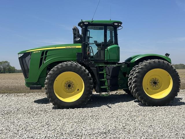 Image of John Deere 9360R equipment image 2