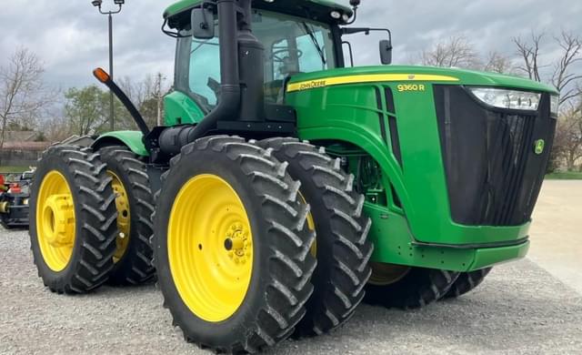 Image of John Deere 9360R equipment image 1