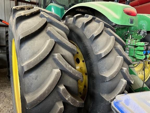 Image of John Deere 9410R equipment image 1