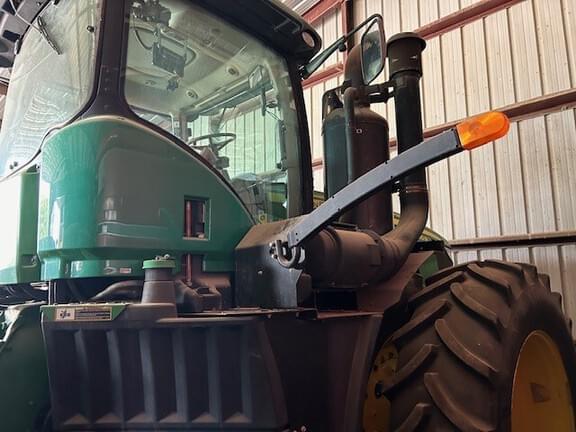 Image of John Deere 9410R equipment image 4