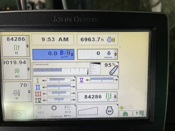 Image of John Deere 9410R equipment image 4