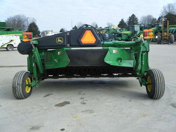 Image of John Deere 946 equipment image 3