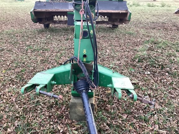 Image of John Deere 946 equipment image 4