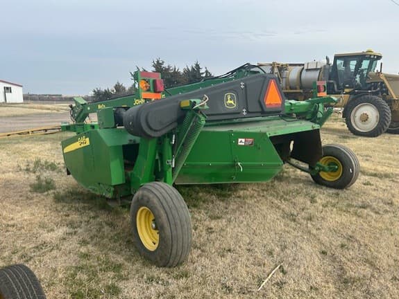 Image of John Deere 946 equipment image 2