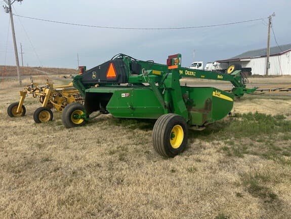Image of John Deere 946 equipment image 4
