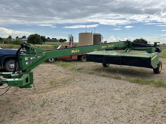 Image of John Deere 946 Primary image