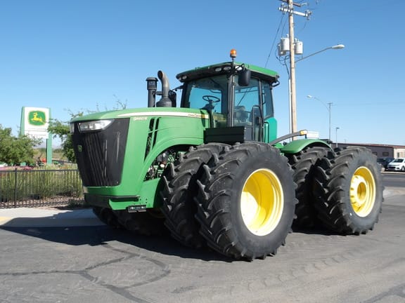 2012 John Deere 9460R Equipment Image0