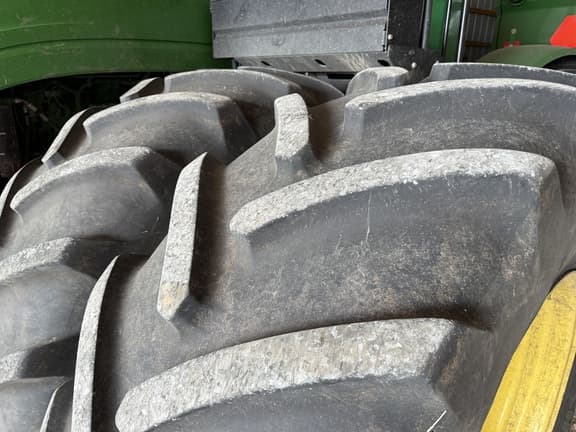 Image of John Deere 9460R equipment image 3