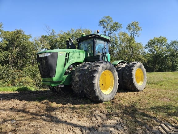 2012 John Deere 9460R Equipment Image0