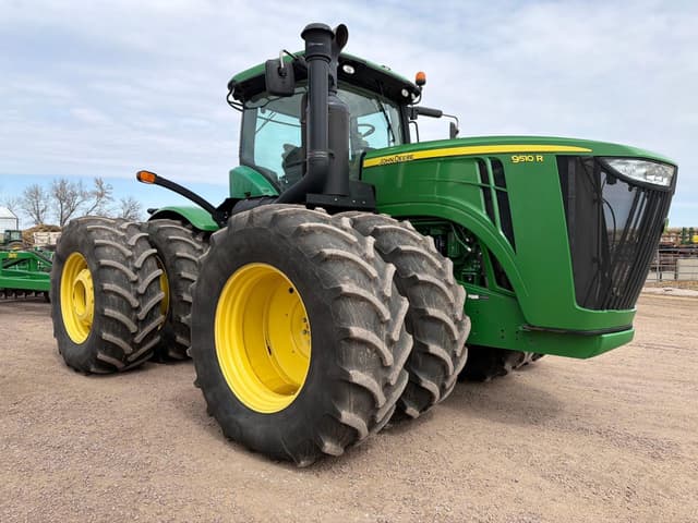 Image of John Deere 9510R equipment image 2