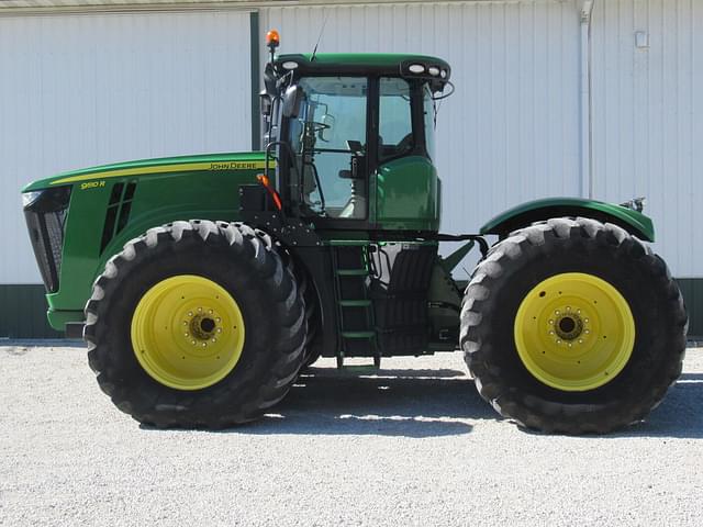 Image of John Deere 9510R equipment image 1