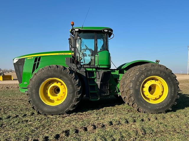 Image of John Deere 9510R equipment image 2