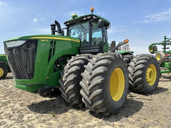 Image of John Deere 9510R equipment image 1